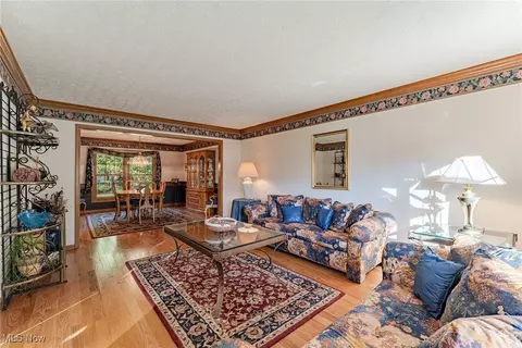 33567 Lisa Ln, Solon, OH 44139 photo 7