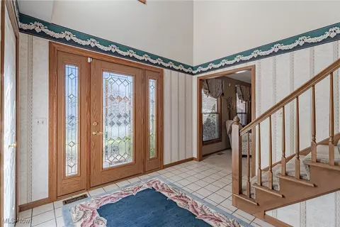33567 Lisa Ln, Solon, OH 44139 photo 4