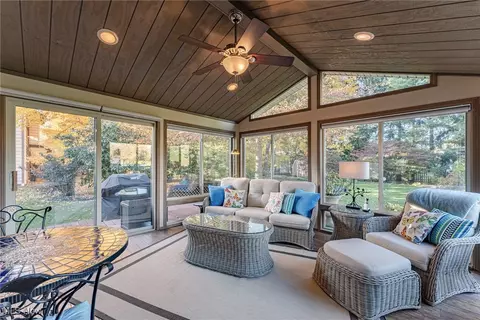 33567 Lisa Ln, Solon, OH 44139 photo 15