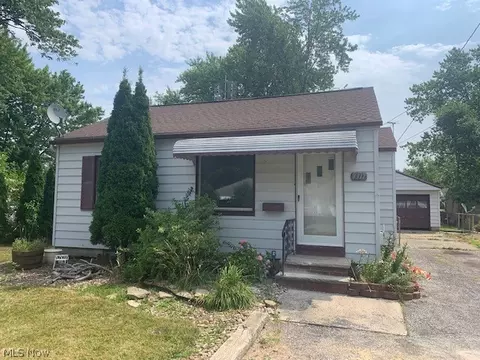 1311 E 343rd St, Eastlake, OH 44095