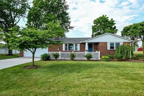 5803 Doylestown Rd, Seville, OH 44273