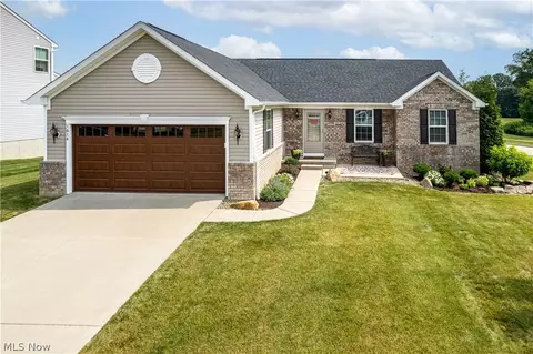 1614 Buckhurst Run, Wadsworth, OH 44281