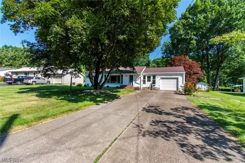 7601 Connelly Rd, Masury, OH 44438
