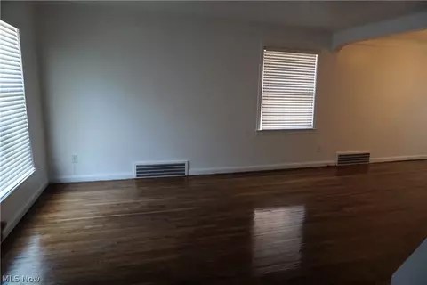 Living - 331 E 250th St, Euclid, OH 44132 photo 2 of 3