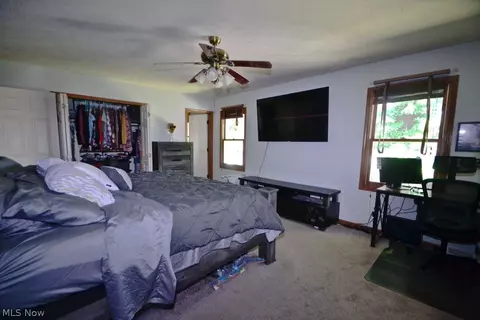 355 Bayberry Dr, Elyria, OH 44035 photo 24