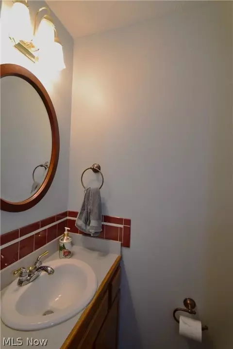 355 Bayberry Dr, Elyria, OH 44035 photo 30