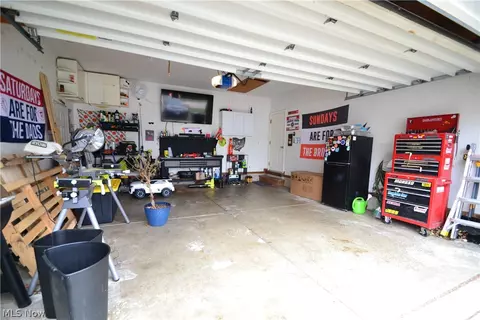 355 Bayberry Dr, Elyria, OH 44035 photo 36