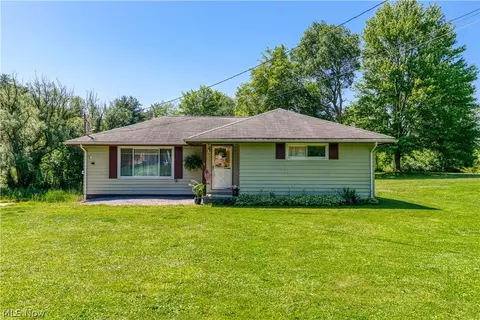 996 Georgetown Rd, Salem, OH 44460