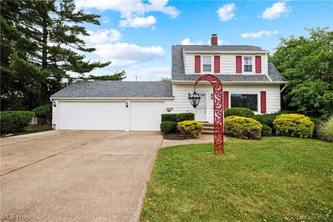 1526 W Erie Ave, Lorain, OH 44052