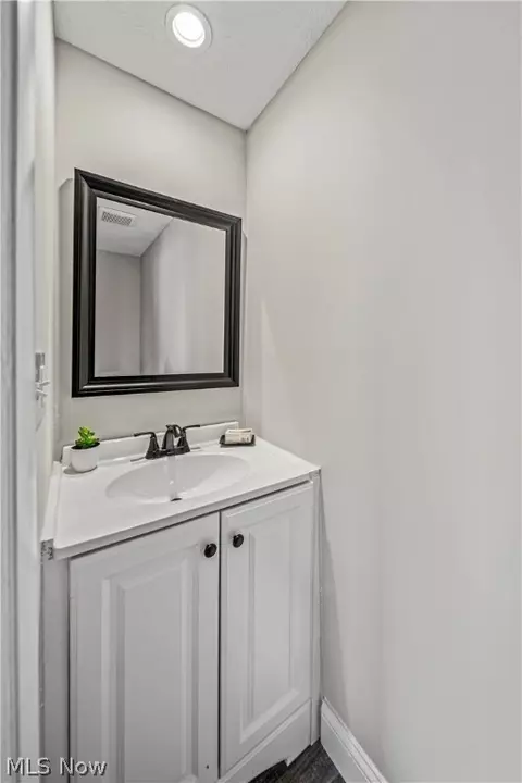 Bath - 1821 E 47th St, Ashtabula, OH 44004 photo 1 of 2