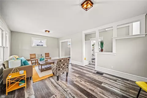 Living - 1821 E 47th St, Ashtabula, OH 44004 photo 1 of 3