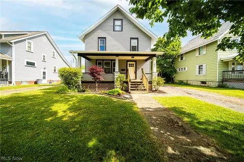 1821 E 47th St, Ashtabula, OH 44004