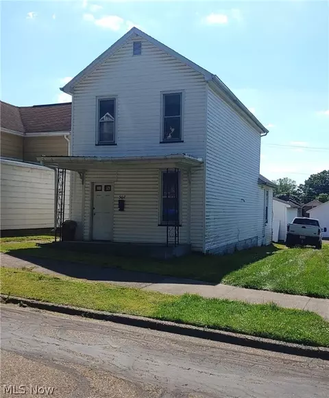307 N 3rd St, Dennison, OH 44621 photo 5