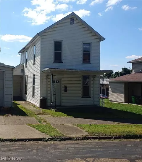 307 N 3rd St, Dennison, OH 44621 photo 2