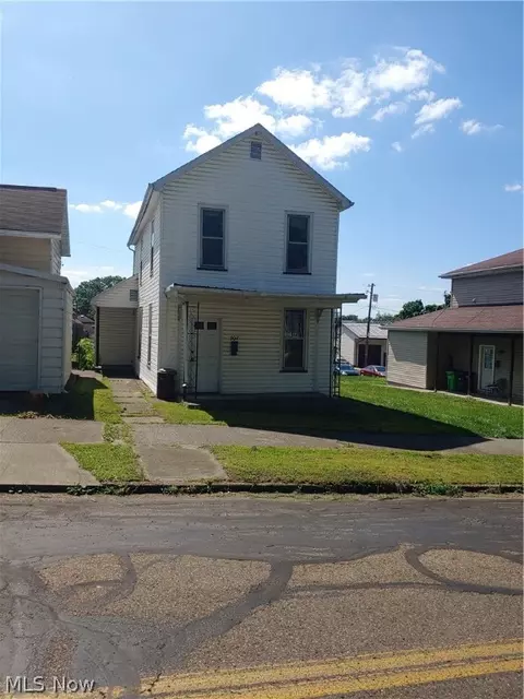 307 N 3rd St, Dennison, OH 44621 photo 4
