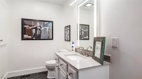 Bath - 1384 Thomas Dr, Dresden, OH 43821 photo 2 of 2