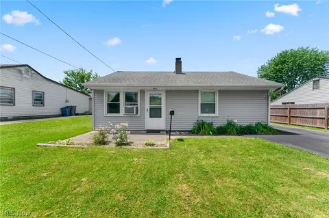 7424 Sierra Madre Trl, Boardman, OH 44512