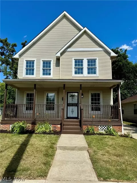 2209 E 35th St, Cleveland, OH 44115