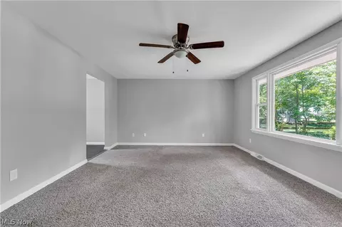 Living - 8043 Munson Rd, Mentor, OH 44060 photo 1 of 3