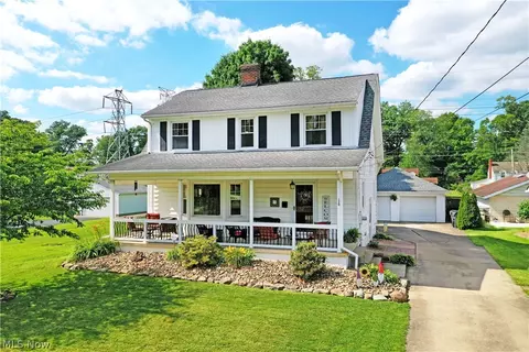 Exterior - 120 Brookfield Ave, Boardman, OH 44512 photo 2 of 5