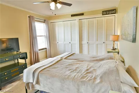 Bedroom - 120 Brookfield Ave, Boardman, OH 44512 photo 4 of 6