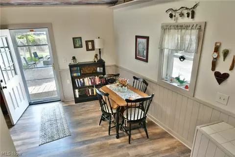Dining - 120 Brookfield Ave, Boardman, OH 44512 photo 3 of 3