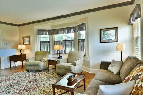 Living - 120 Brookfield Ave, Boardman, OH 44512 photo 3 of 6