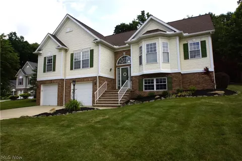 635 Sandstone Way, Brunswick, OH 44212