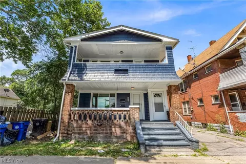 2928 W 38th St, Cleveland, OH 44113