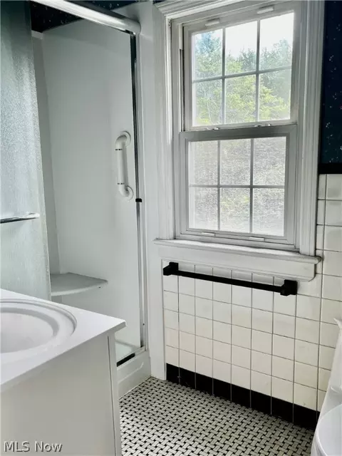881 E 250th St, Euclid, OH 44132 photo 28
