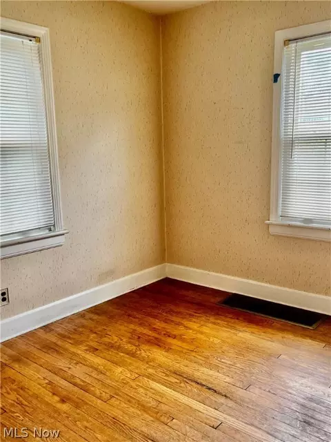 881 E 250th St, Euclid, OH 44132 photo 19