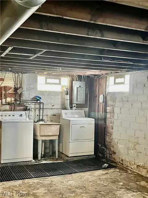 881 E 250th St, Euclid, OH 44132 photo 33