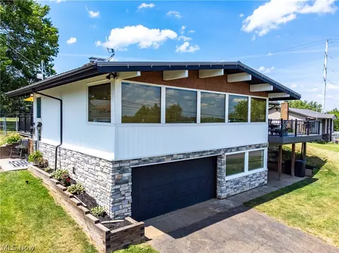 38 Zane Ave, Rayland, OH 43943