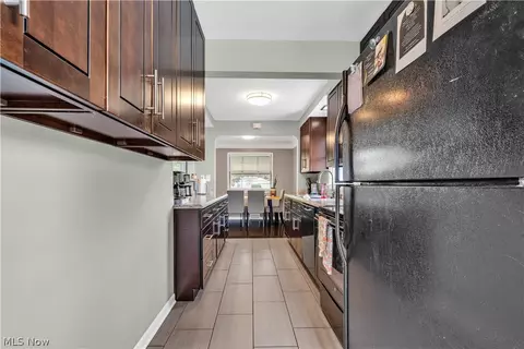 7555 Skylark Dr, Parma, OH 44130 photo 27