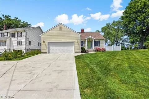 4471 Lake Rd E, Geneva, OH 44041 photo 9