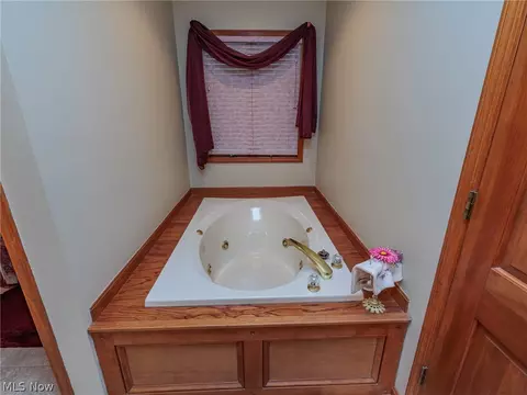 129 Bryan Ct, Elyria, OH 44035 photo 19