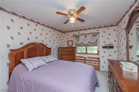 129 Bryan Ct, Elyria, OH 44035 photo 21