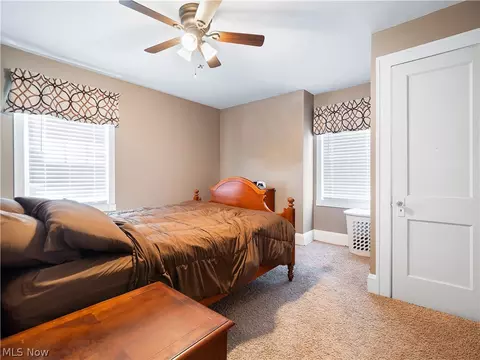 461 E 260th St, Euclid, OH 44132 photo 12