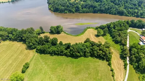 Henry Camp Road, Saint Marys, WV 26170