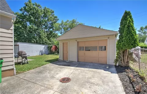 Other - 427 E 274th St, Euclid, OH 44132 photo 10 of 11