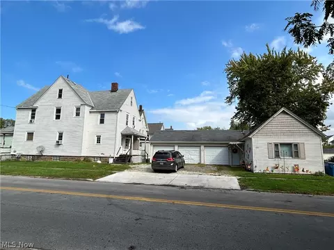 223 W 29 St, Lorain, OH 44055