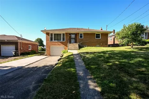 104 Wayne Ave, Akron, OH 44301