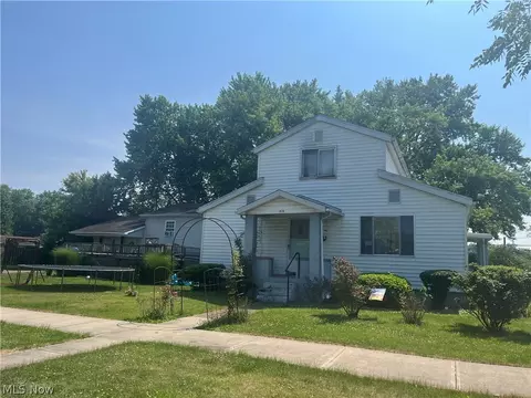415 S 7th St, Cambridge, OH 43725