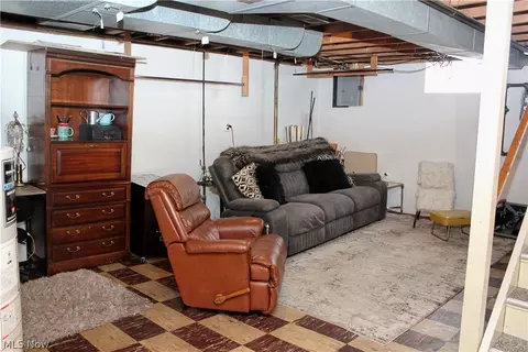 Other - 857 5th St, Struthers, OH 44471 photo 6 of 13