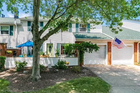 103 Mount Vernon Ct, Concord, OH 44060