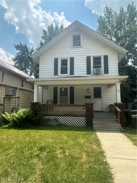 813 E Bowman St, Wooster, OH 44691
