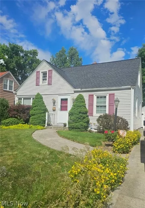 2219 14th St, Cuyahoga Falls, OH 44223