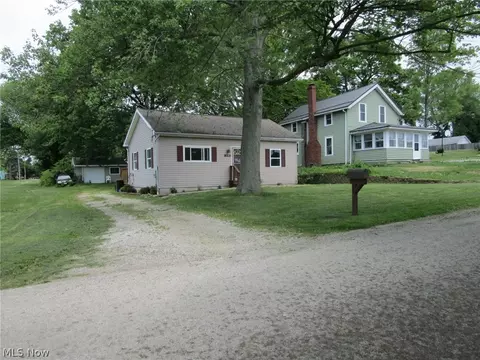 Exterior - 155 Manola St, Ashtabula, OH 44004 photo 2 of 12