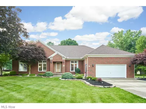 726 Sunridge Rd, Fairlawn, OH 44333