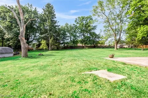 1602 Mapleview Dr, Seven Hills, OH 44131 photo 45